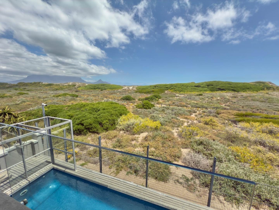 4 Bedroom Property for Sale in Sunset Beach Western Cape